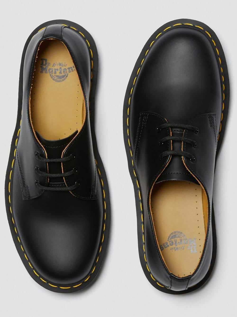 DR. MARTENS Scarpe Stringate Uomo - Nero modello 1461