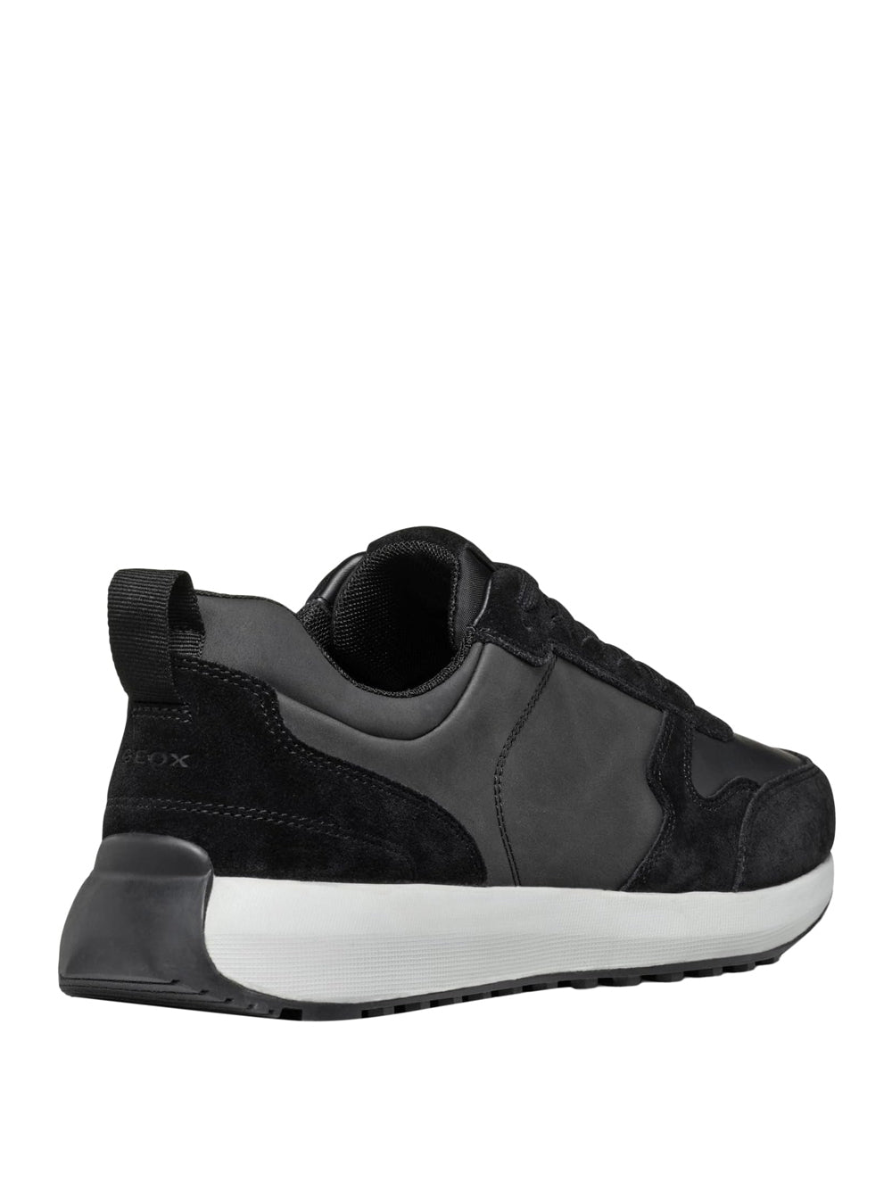 GEOX Sneakers Uomo - Nero modello U45GCA