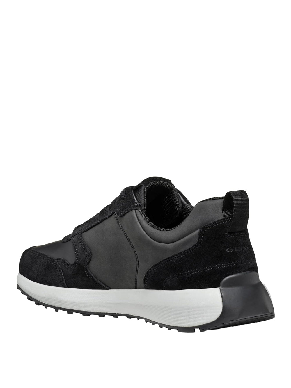 GEOX Sneakers Uomo - Nero modello U45GCA