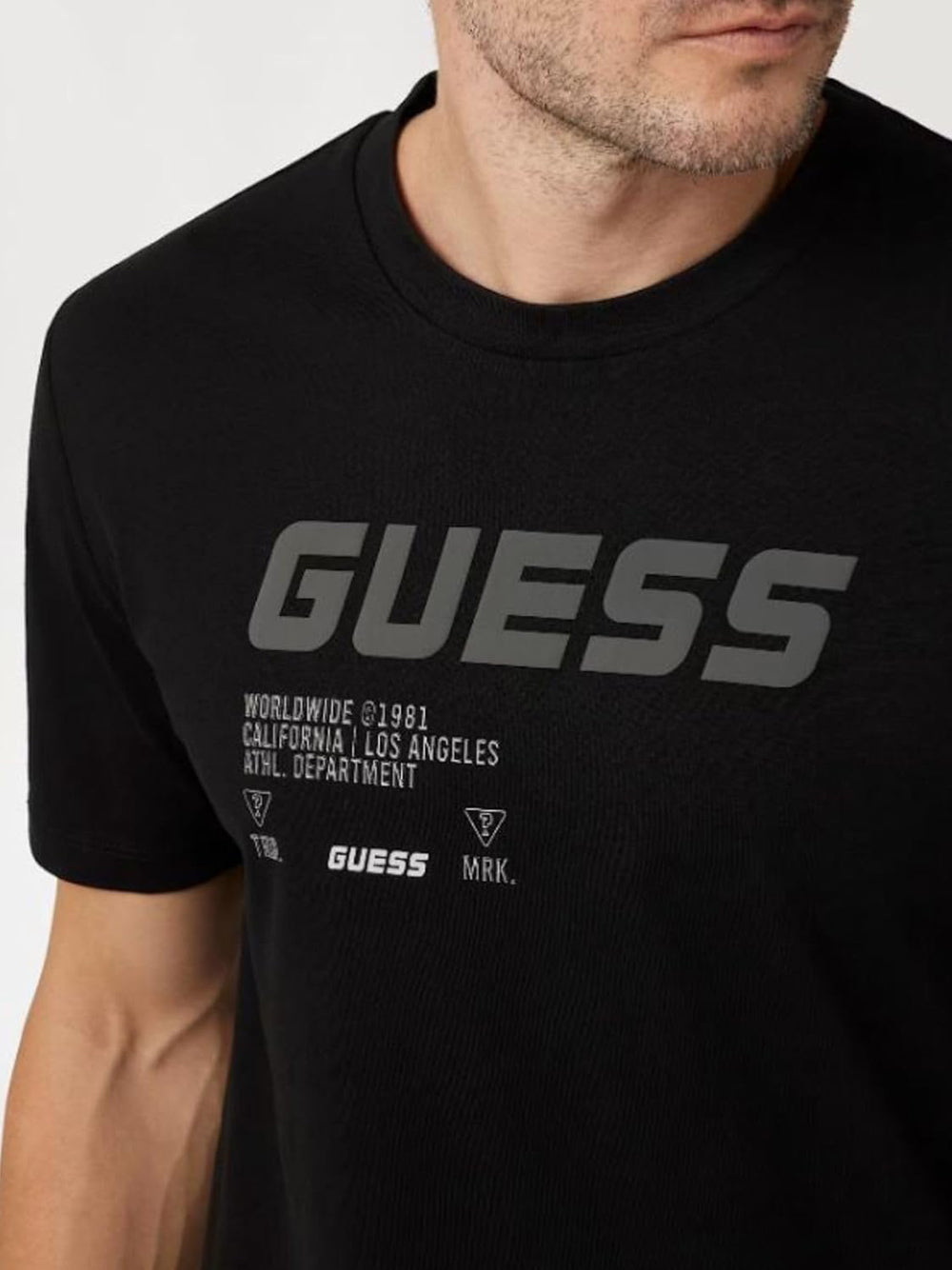 GUESS T-shirt Uomo - Nero modello Z4YI13I3Z14