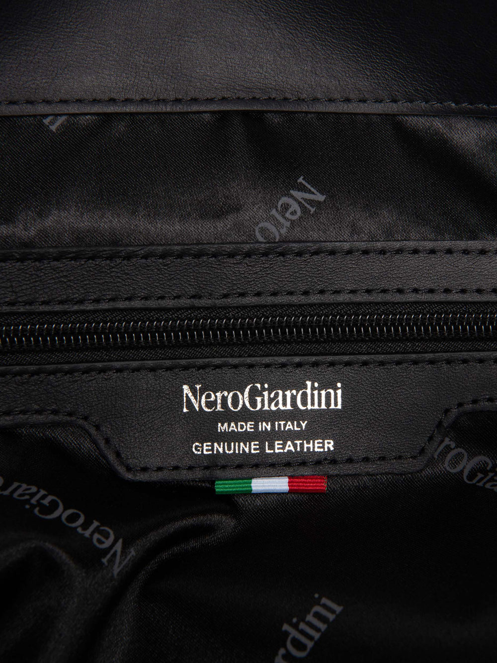 NERO GIARDINI Borsa a Spalla Donna - Nero modello I443811D