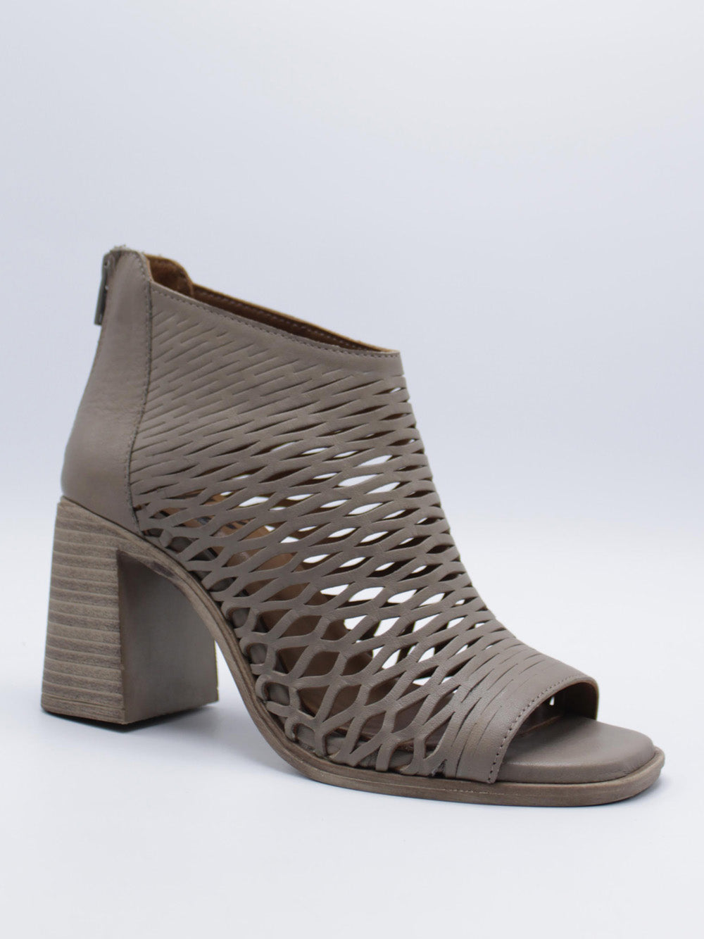 BUENO Sandali con tacco Donna - Taupe modello WY3707