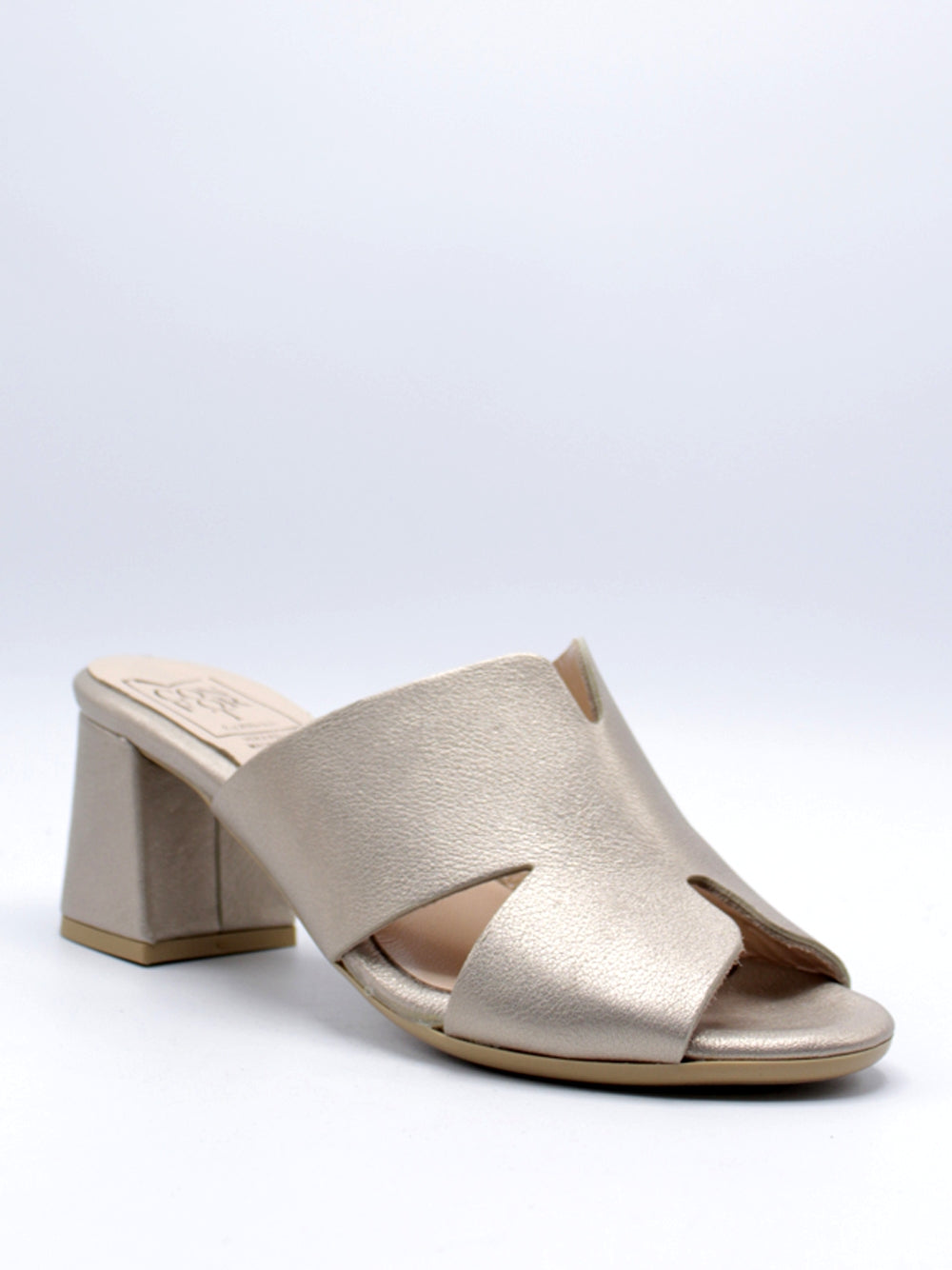 CONFORT Sandali con tacco Donna - Beige modello 8523