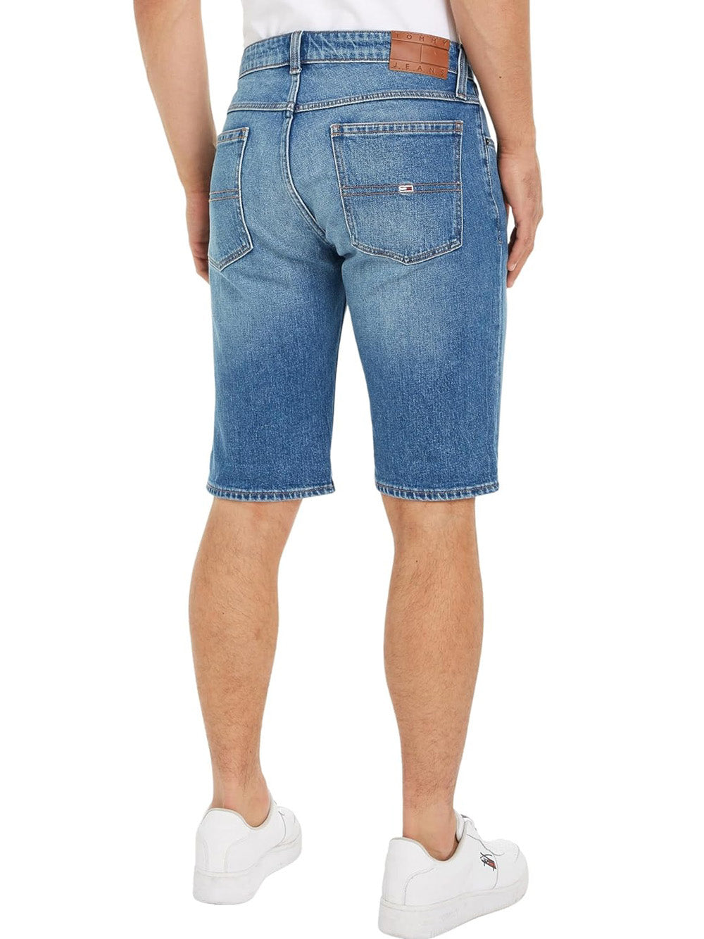 TOMMY HILFIGER Shorts Uomo - Blu modello DM0DM18792